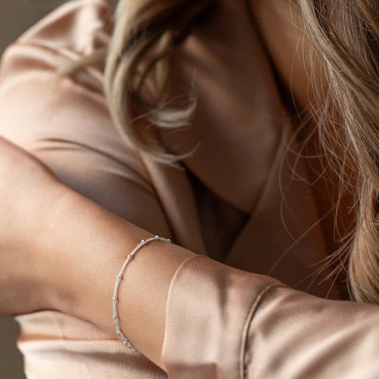 Dainty chain bracelet