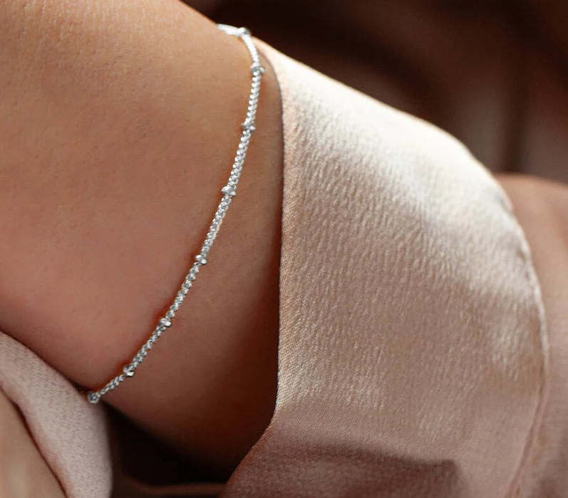 Layered chain bracelet